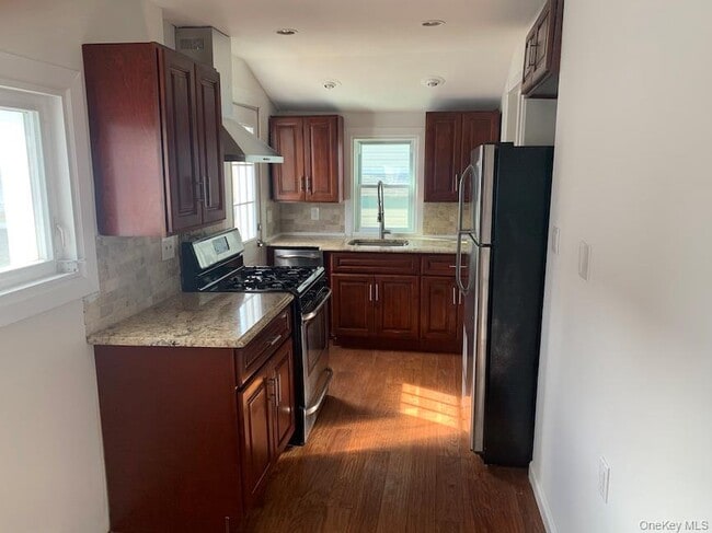 Building Photo - 10 Kirgan Ct