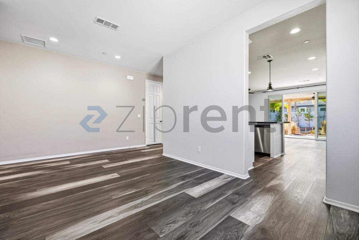 Building Photo - 30522 Rodriquez Lp