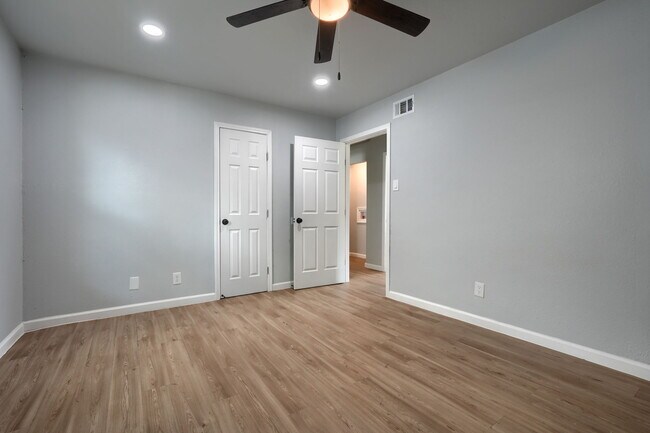 Building Photo - 2329 San Medina Ave