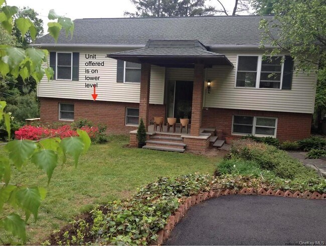 Primary Photo - 968 Elting Rd