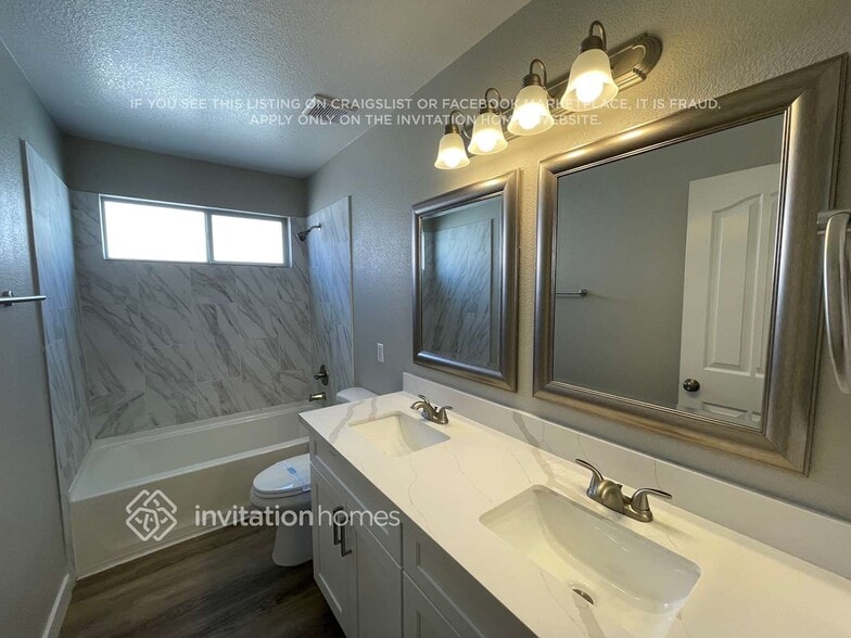 Building Photo - 9550 Silver Frost St