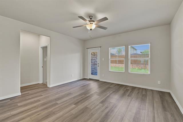 Building Photo - 810 Honeydew Ln