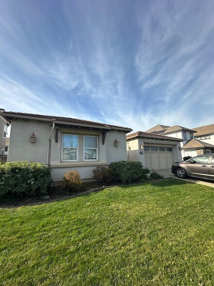 Building Photo - 7056 Kelmscott Ln