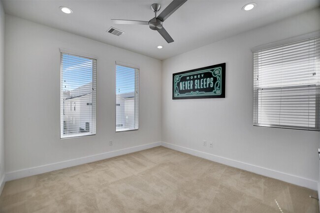 Building Photo - 5507 Robusto Pl