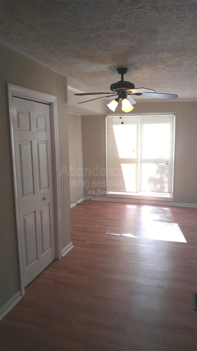 Building Photo - 4563 Chamblee Tucker Rd