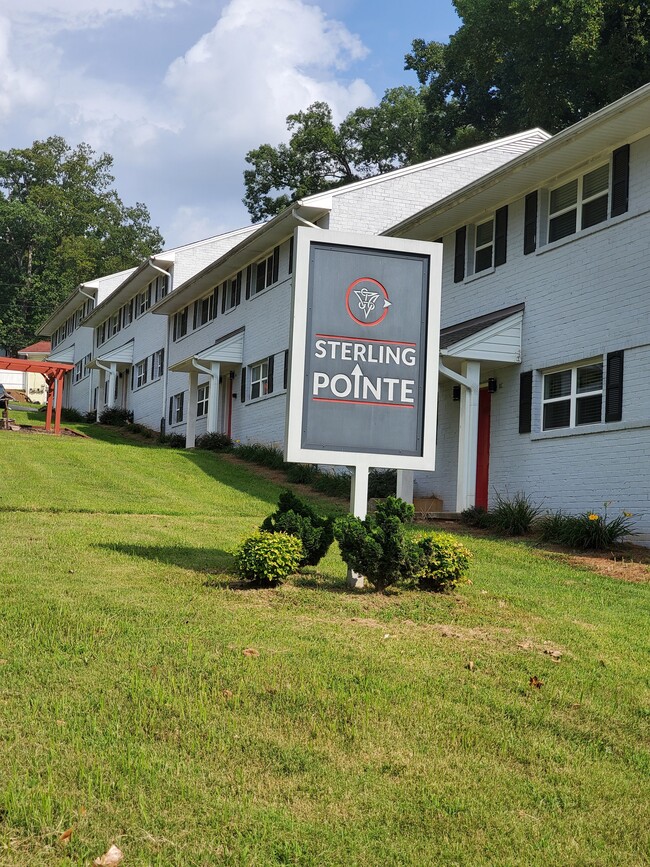 Building Photo - Sterling Pointe Apartments – Updated 2 Bedroom Living in West End Winston-Salem