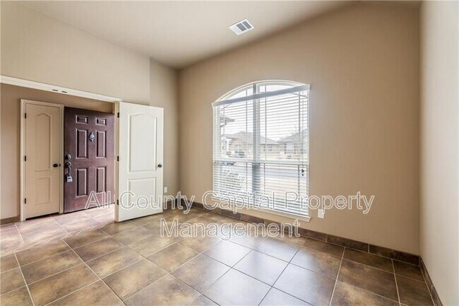 Building Photo - 18712 Leigh Ln