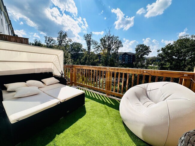 Building Photo - 1451 Creekside Cir NW