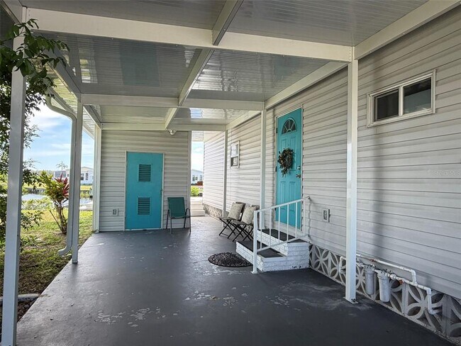 Building Photo - 542 Tampico Dr