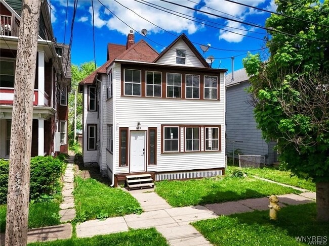 Primary Photo - 432 Cedar Ave