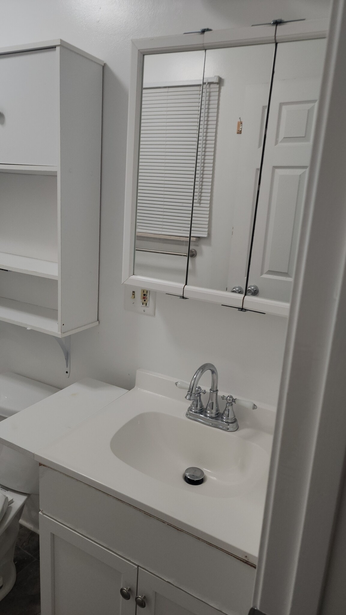 Building Photo - 32230 Ruehle Ave