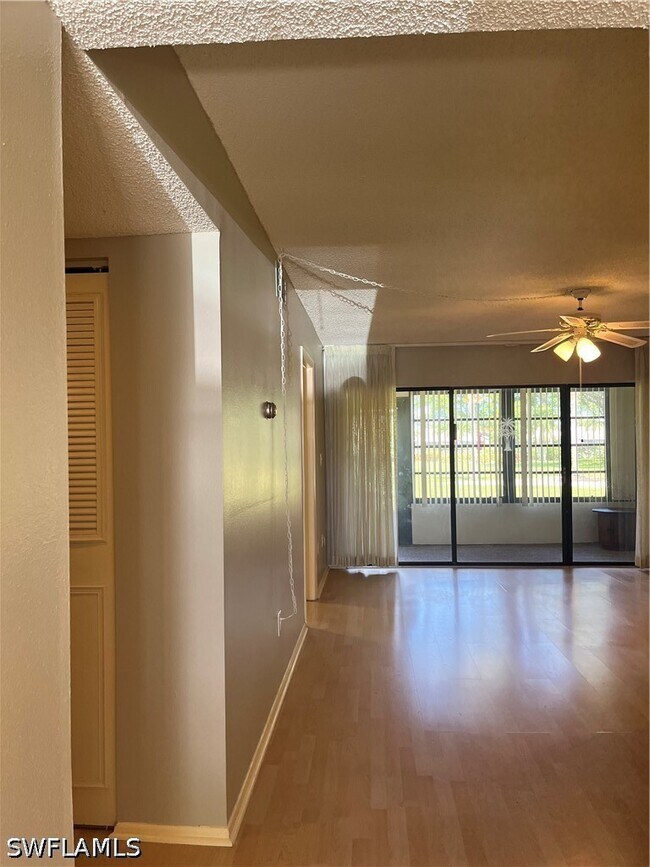 Building Photo - 1747 Pebble Beach Dr
