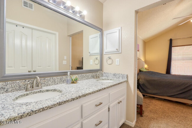 Building Photo - 14241 Smokey Point Dr