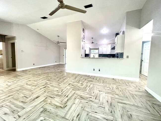 Building Photo - You will LOVE the beauty of this newly remodeled 3/2/2 pool home!