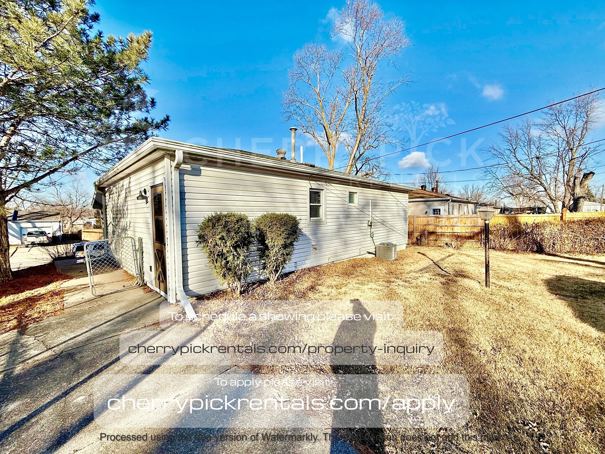 Building Photo - 7201 S 22nd St