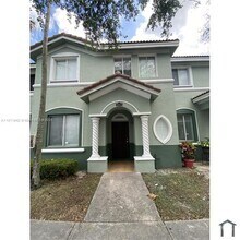 Building Photo - 2912 SE 15th Rd