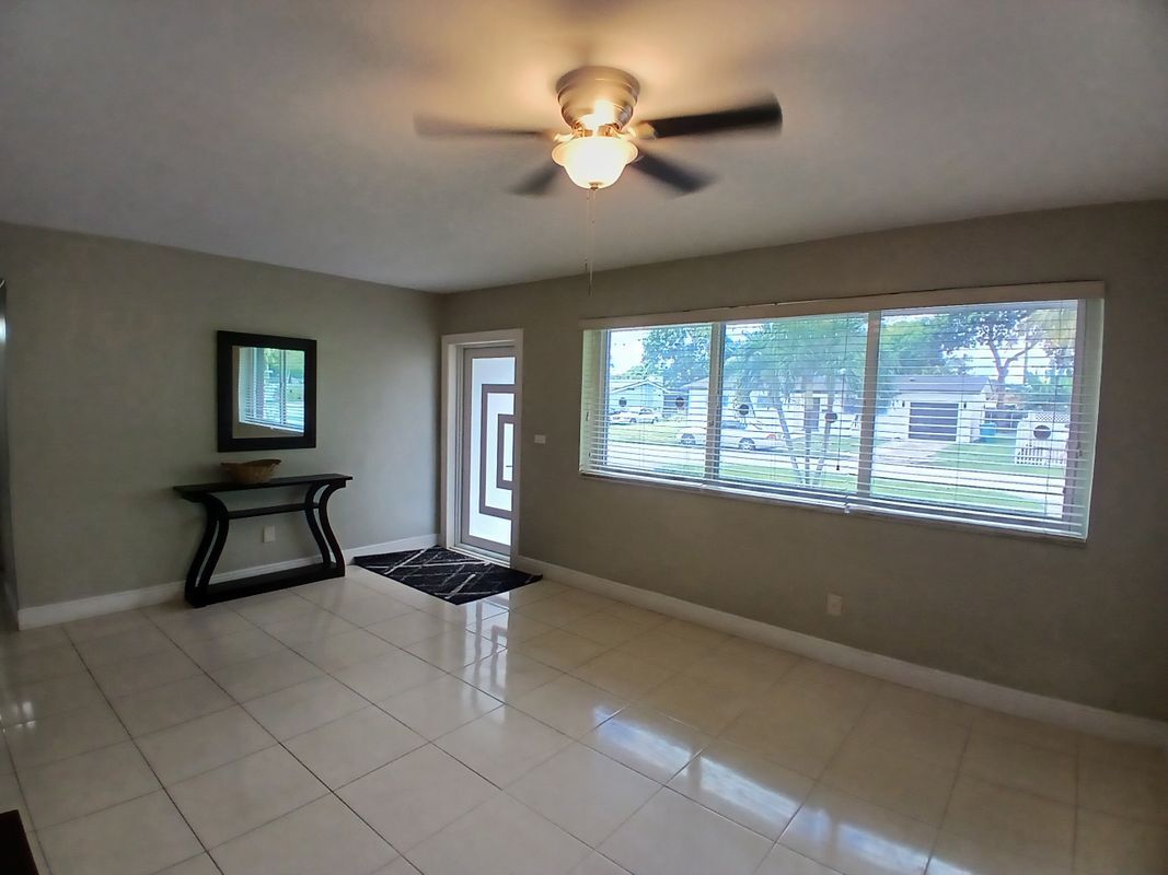 Building Photo - 19731 NW 4th Ave