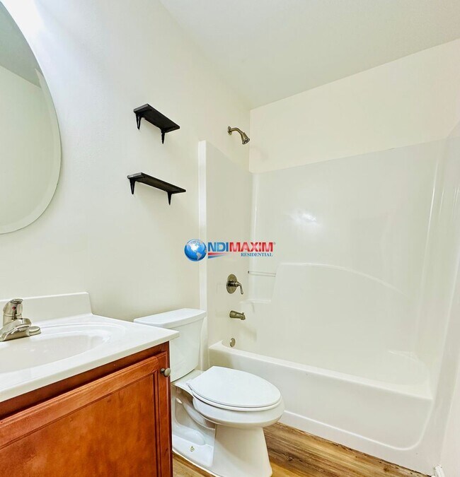 Building Photo - Very nice ranch in the MILL CREEK cluster ...