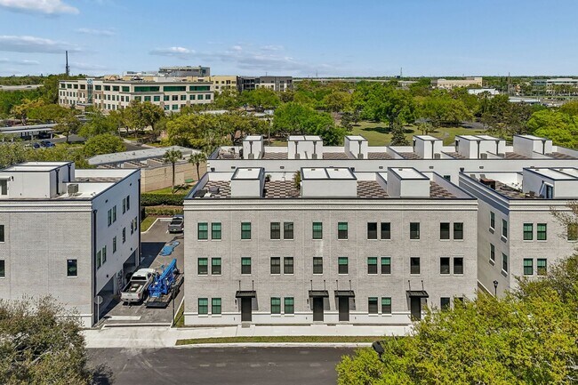 Building Photo - New Construction Townhome For Lease downtown Tampa, Ybor City, Gas Worx