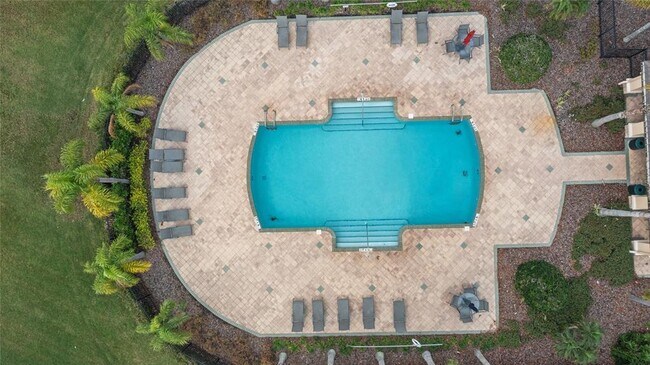 Building Photo - 2661 Oleander Lakes Dr