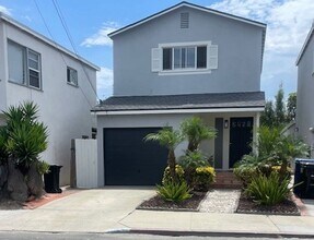 Building Photo - Gorgeous Hermosa Hills home with spacious ...