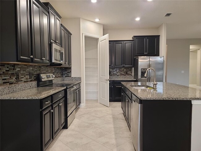 Building Photo - 11708 Navajo Sandstone St