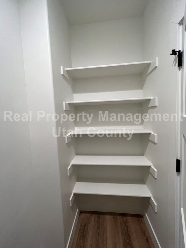 Building Photo - New AF Townhome