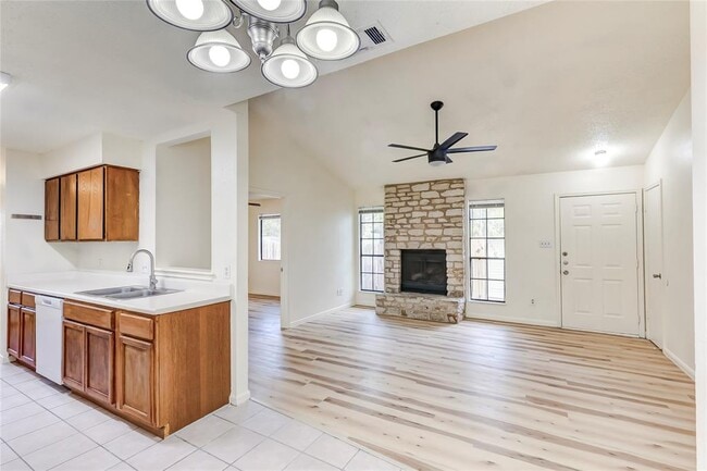 Building Photo - 14202 Sussman Ct