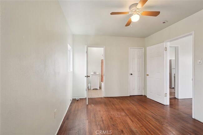 Building Photo - 122 W 110th St