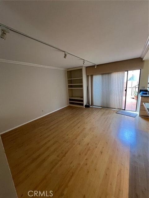 Building Photo - 1547 Dalmatia Dr