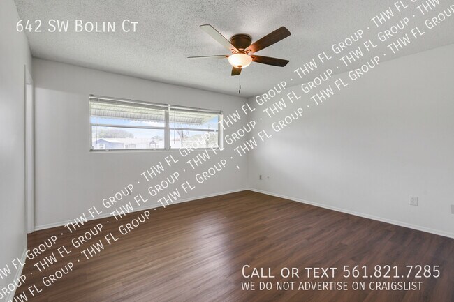 Building Photo - 642 SW Bolin Ct