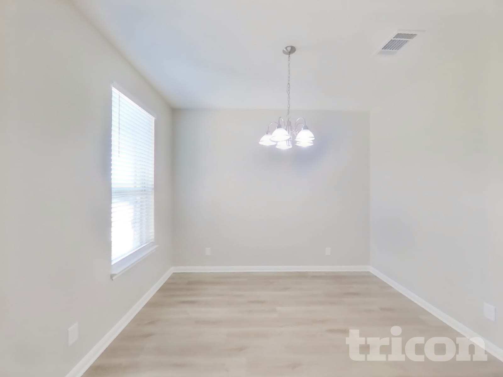 Building Photo - 13307 Badlands Bnd