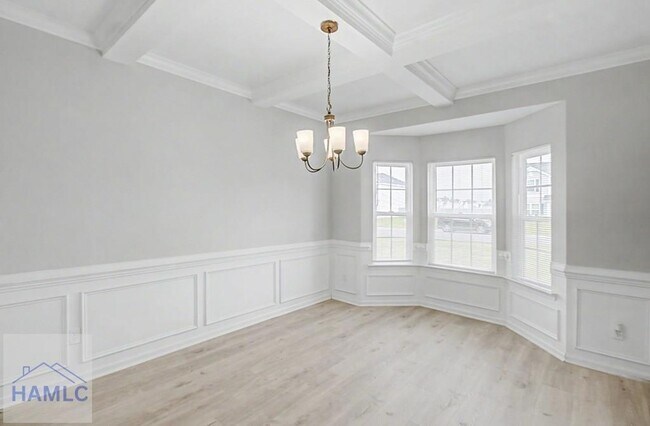 Building Photo - 18 Sunflower Cir NE