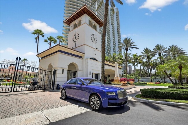 Building Photo - 20155 NE 38th Ct