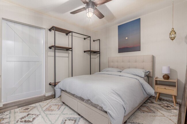 Building Photo - Charming 1 bedroom, 1 bath Condo