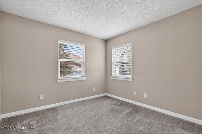 Building Photo - 100 Fairway Park Blvd