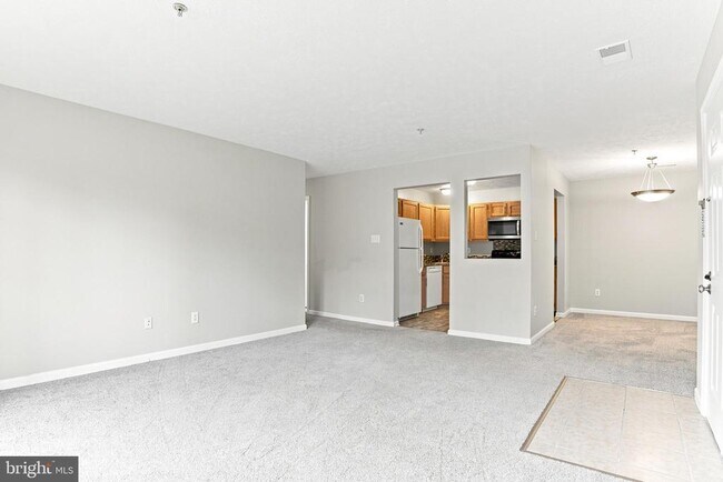 Building Photo - 127 Brookland Terrace