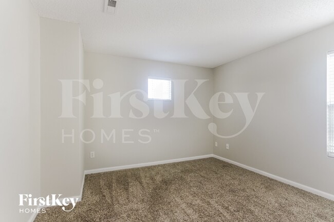 Building Photo - 10423 Apple Creek Dr