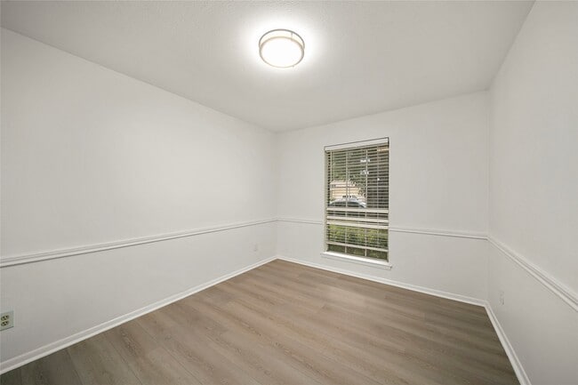 Building Photo - 8407 Stroud Dr