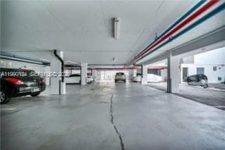 Building Photo - 1340 Lincoln Rd