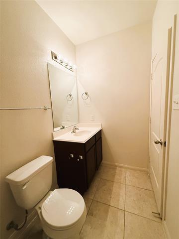 Building Photo - 120 Rushmore Ln