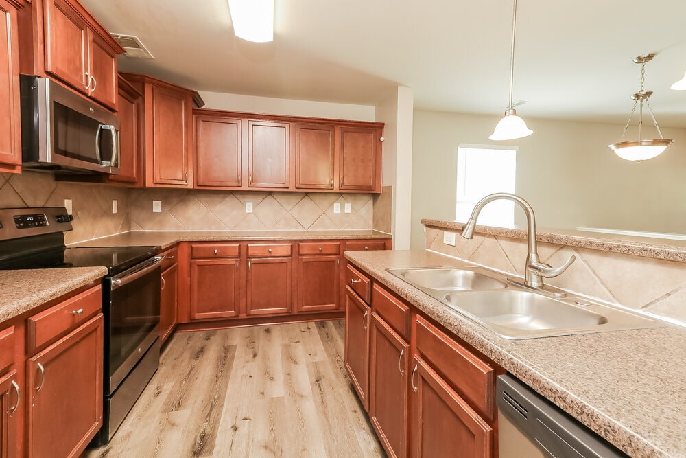 Building Photo - 7211 Waldon Park Lane