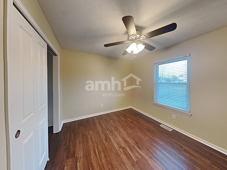 Building Photo - 136 Brooks Bnd