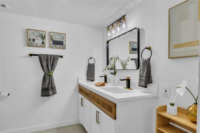 Building Photo - 3808 Duck Creek Dr