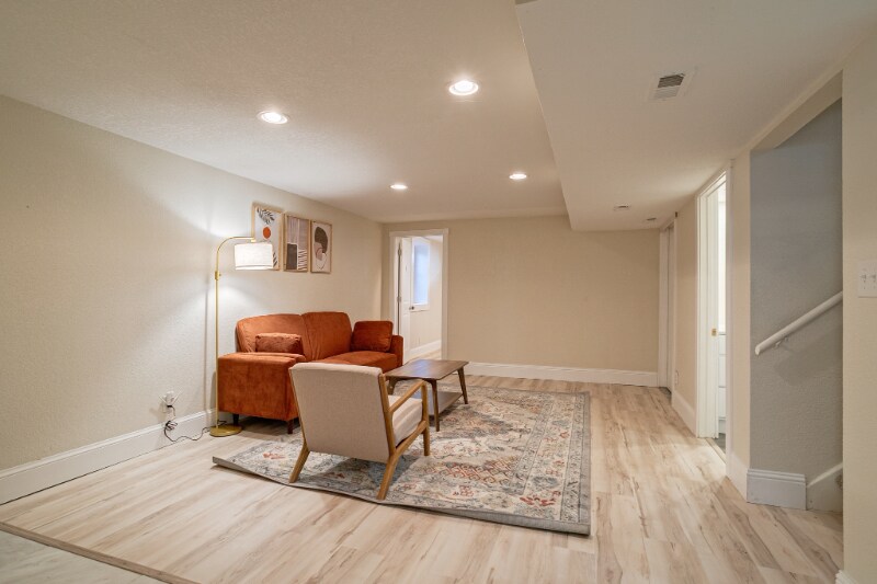 Building Photo - 10490 W Dakota Ave