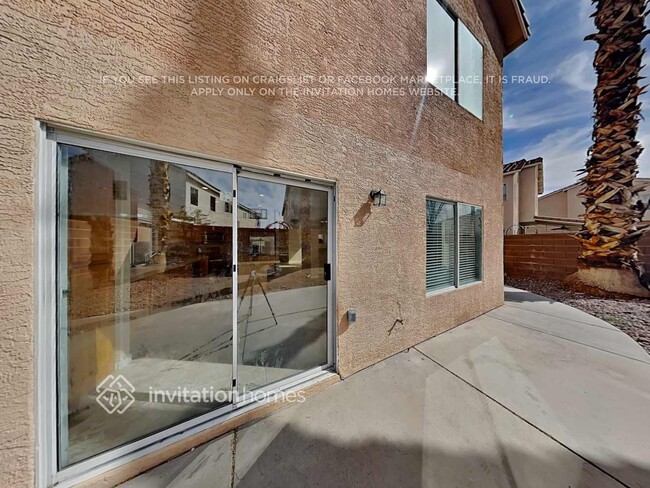 Building Photo - 8655 Silverthorne Ct