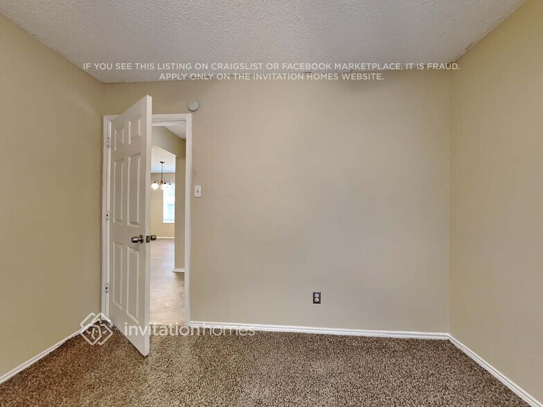 Building Photo - 6403 Walnut Springs Dr