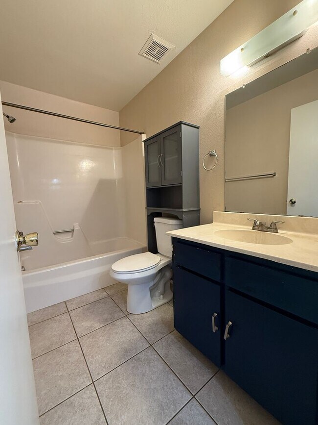 Building Photo - I-10 and Baseline, 3 bed, 2 bath, Patio home Fridge Included