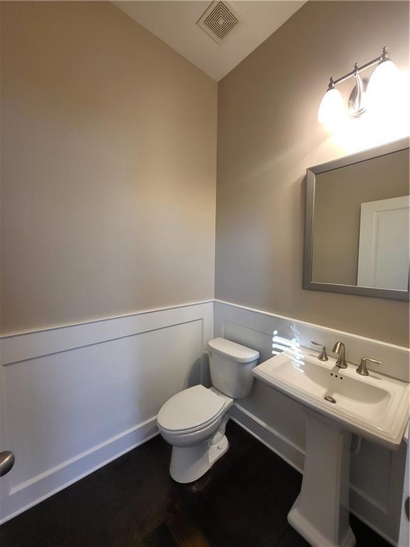 Building Photo - 5728 Taylor Wy