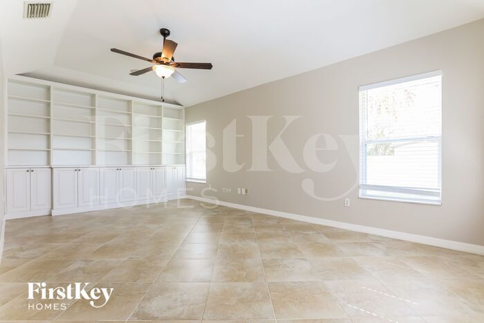 Building Photo - 2478 Redstone Ave